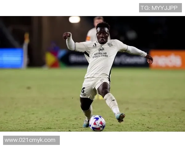 纽喷射与阿德莱的精彩对决分析及赛季展望 纽喷射与阿德莱的精彩对决分析及赛季展望